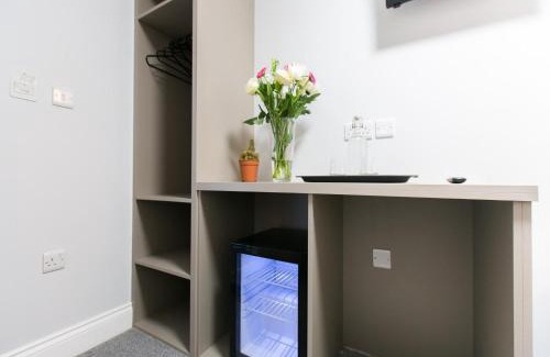 Loxford Apartamento | Dancenter River Roding Ilford Inn London