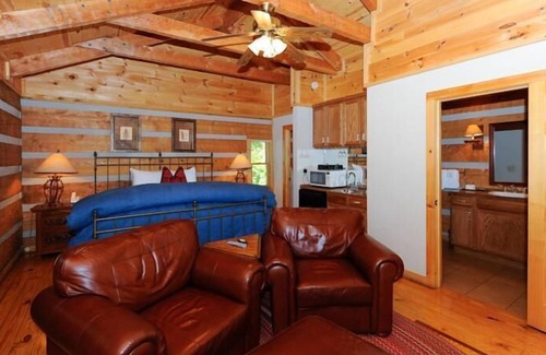 Townsend Cabina | Dancing Bear Lodge