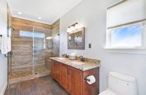 Indian Beach Casa | Dancing with Waves Beach House with 3 bedrooms and 2 baths