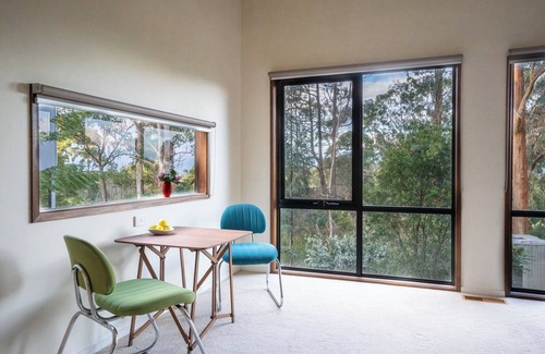 Kalorama Casa | Dandenong Ranges Modernist Bush Escape