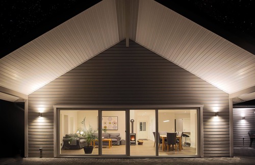 Wangerland Casa | Casa de troncos danesa directamente en Wangermeer 28 - para unas vacaciones perfectas en Norsee