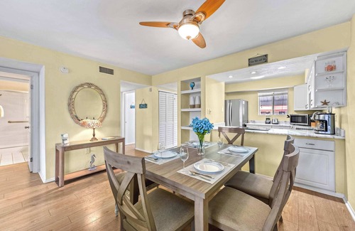 Bradenton Beach Condominio | Dans Florida Condos - Dos habitaciones (para 6) en Bradenton Beach at Runaway Bay