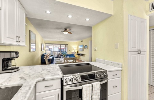 Bradenton Beach Condominio | Dans Florida Condos - Dos habitaciones (para 6) en Bradenton Beach at Runaway Bay
