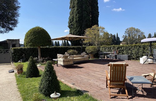 Florence Villa | Dante's Paradise, prestigious apartment in Villa of 1300, 2.5 km from the center