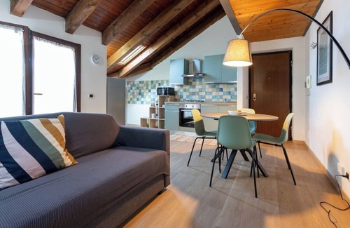 Novara Apartamento | Dante's SkyLoft: Loft Novara