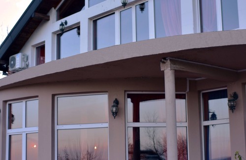 Stari Banovci Casa | Danube River Villa, ubicada en una zona tranquila y relajante, a las afueras de la ciudad