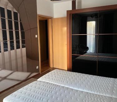 Vizafogo Apartamento | Danube Terrace Apartment with 2 Bedroom and Private Parking
