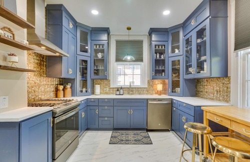 Danville Casa | Danville Retreat with Hot Tub and Cozy Fireplace!