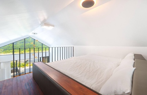 Danyang Casa | Danyang Dandelion Pool Villa