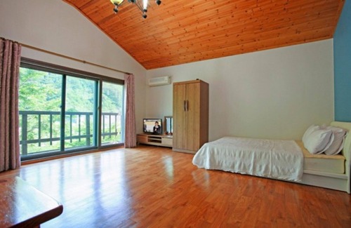 Danyang Casa | Danyang sky Garden Pension