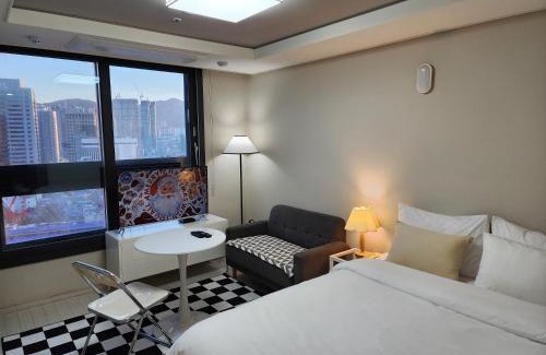 Seongnae-dong Apartamento | Daon 동성로 스타비앤비 레지던스