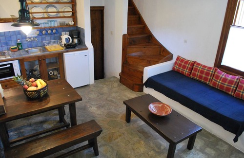 Skopelos Cabaña | DAPHNE COTTAGE PISCINA PRIVADA UBICACIÓN PACÍFICA A 5 MINUTOS EN COCHE DE LA PLAYA