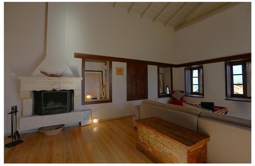 Monemvasia Casa | Daphne superior castle suite