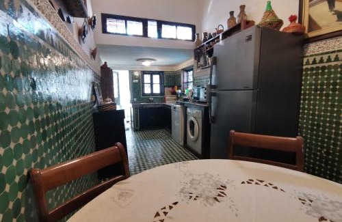 Layoun Apartamento | Dar Ben Daoud avec piscine et terrasse privee