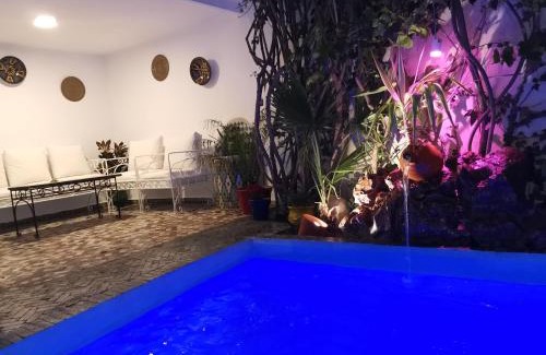 Layoun Apartamento | Dar Ben Daoud avec piscine et terrasse privee