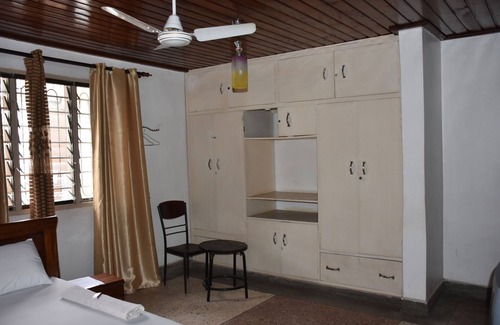 Mwananyamala Cama Y Desayuno | Dar eco backpackers