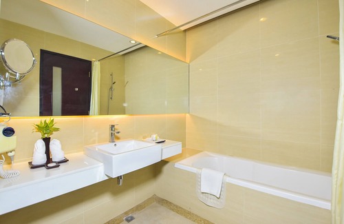 Sen Sok Hotel | Dara Airport City Hotel & Spa