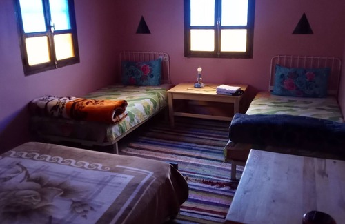 Ikniouen Casa | Darbrahim Resto Beds
