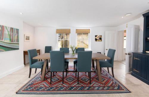 Tarset Casa | Dark Sky Retreat Perfect to Gather and Celebrate!
