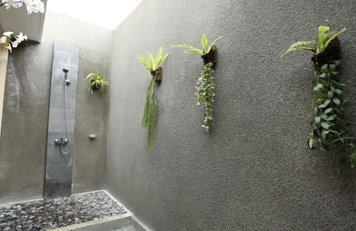 Kutuh Kaja Hotel | Darra Ria Villa Ubud