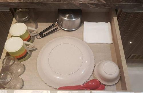 Noida Apartamento | Darshana Studios - Fully Furnished Studio
