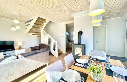 Pruchten Casa | DarssAhoi 1A Summary: