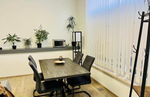 Arnstadt Apartamento | Das Ladenlokal - Gemütlichkeit einkaufen
