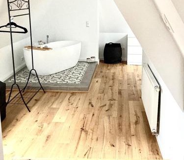Stade Apartamento | Das Stader Loft mit Sonnenbalkon