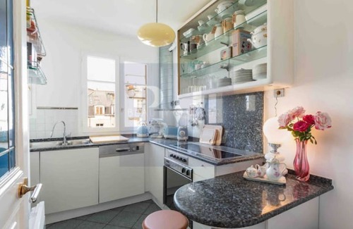 Quartier de la Monnaie Apartamento | Dauphine Lux 6emne arrondissement center of Saint Germain 2beds 1bath
