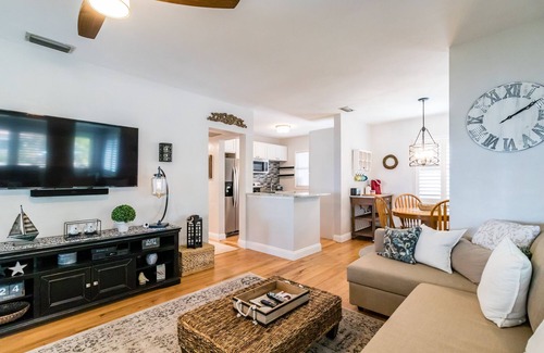 Davis Islands Casa | Davis Island Bungalow (Una joya escondida)