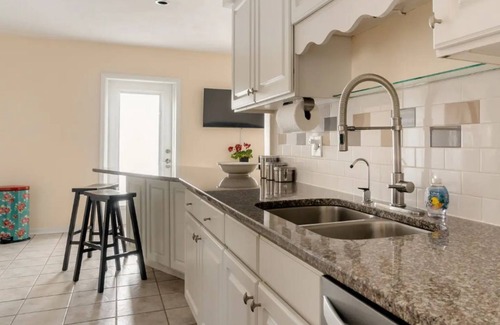Davis Islands Casa | Davis Island Bungalow