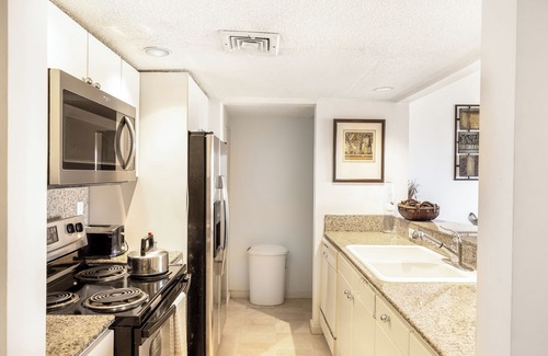 Oyster Pond Condominio | Dawn Beach Killer Ocean View !! Luxury 2 BR Condo