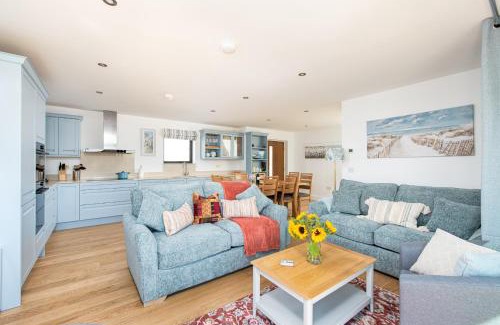 Holworth Casa | Dawn Lighthouse SV10 Silverlake Dorset