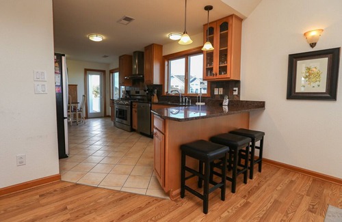 Southern Shores Casa | 6 BR Oceanside Vacation Home w/Private Pool, Hot Tub, Dogs Allowed