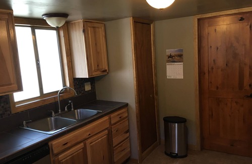 Cascade-Chipita Park Cabina | Dawson Cabina Creekside