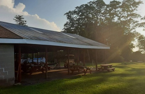 Fredonia Casa | DAY RENTAL ONLY/Picnic Rental -private location, pavilion,pool, restrooms