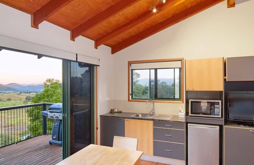 King Scrub Cabaña | Dayboro Cottages