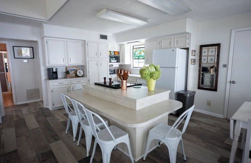 Mooringsport Casa | Daybreak at The Dock House, 3-bedroom house located on beautiful Caddo Lake