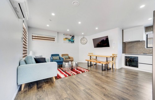 Papatoetoe Casa | Daylight House – Dwell & Delight near Auckland Airport