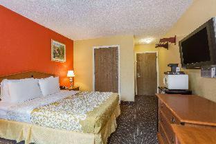 Chincoteague Hotel | Days Inn by Wyndham Chincoteague Island
