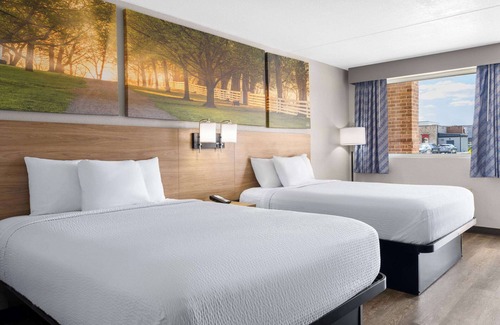 Conway Hotel | Days Inn by Wyndham Conway