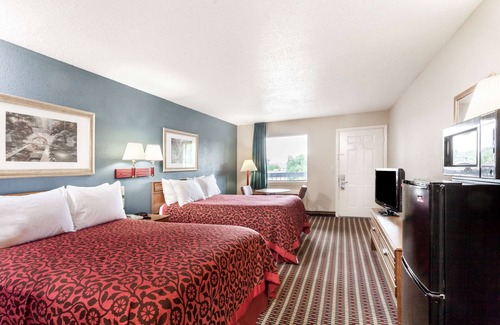 Talbot's Corner Hotel | Days Inn by Wyndham Nashville North/Opryland Area
