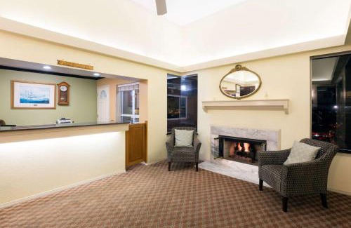 Newport Hotel | Days Inn by Wyndham Newport OR