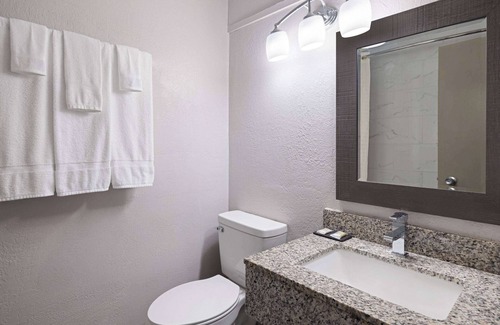 Salisbury Hotel | Days Inn by Wyndham Salisbury, NC
