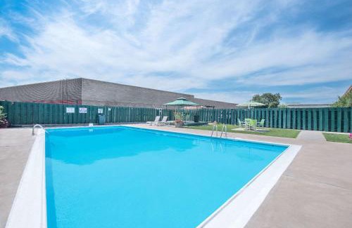 Rapid City Hotel | Days Inn by Wyndham West Rapid City