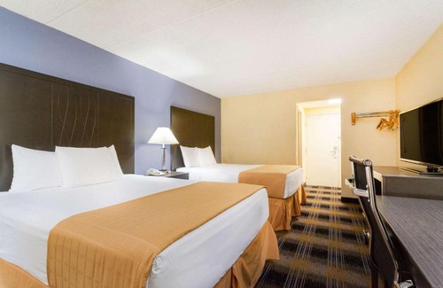 Wilkes-Barre Hotel | Days Inn by Wyndham Wilkes Barre
