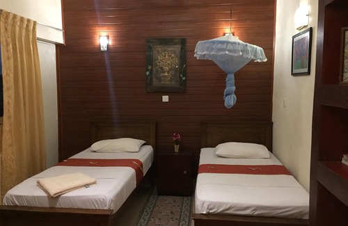 Kandy Casa | Days Inn Kandy