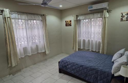 Kokrobite Apartamento | Daysha's place - Cosy and Serene!