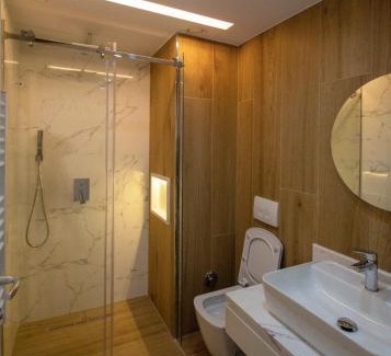 Orikum Hotel | Dazur Coast Resort