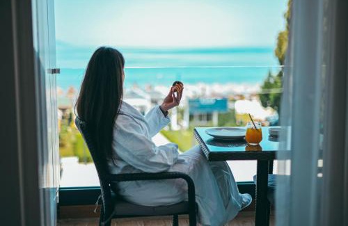 Orikum Hotel | Dazur Coast Resort